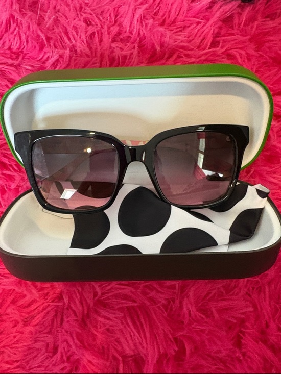kate spade Accessories - kate spade Glossy Black Square Sunglasses with Gradient Pink Smoke Lenses
